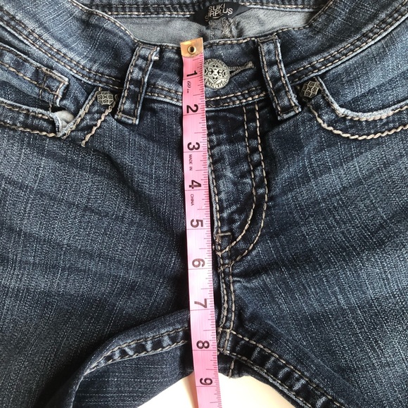 Silver Suki Dark Wash Distressed Denim Jeans Size 25 - Picture 9 of 11